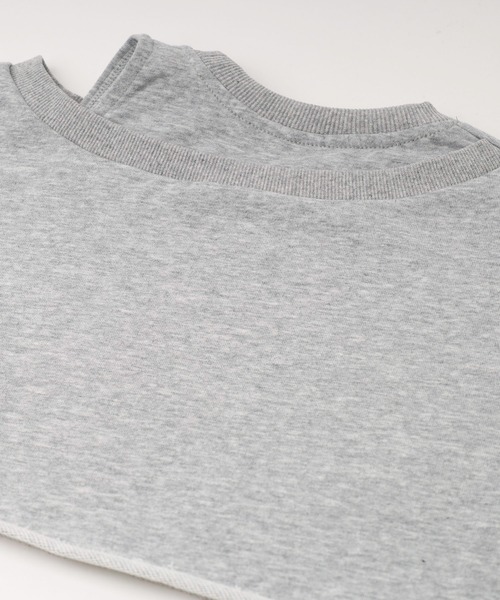 URBAN CHERRY（アーバンチェリー）の「カットショルダーハートデザイントレーナー（その他トップス・キッズ・グレー・110cm/130cm/140cm/120cm）」の13枚目の写真