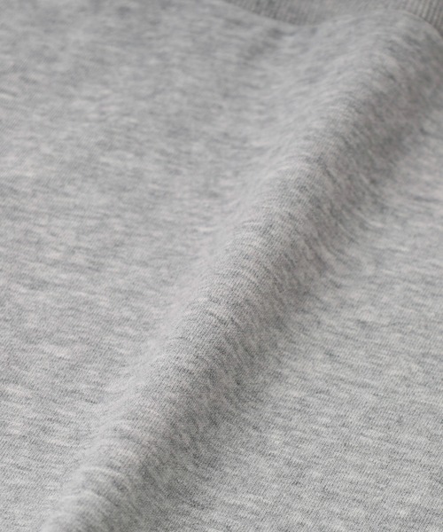 URBAN CHERRY（アーバンチェリー）の「カットショルダーハートデザイントレーナー（その他トップス・キッズ・グレー・110cm/130cm/140cm/120cm）」の18枚目の写真