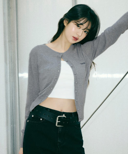 ROLAROLA（ロラロラ）の「ROLA BASIC ROUND CARDIGAN GRAY（カーディガン/ボレロ・レディース・グレー・FREE）」の2枚目の写真