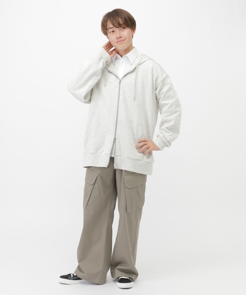 GLOBAL WORK（グローバルワーク）の「ポイント刺繍ダブルZIPパーカー/AND YUA ANY/629905（パーカー・キッズ・カーキ/ホワイト系その他/グレー系その他4・LARGE/MEDIUM）」の5枚目の写真