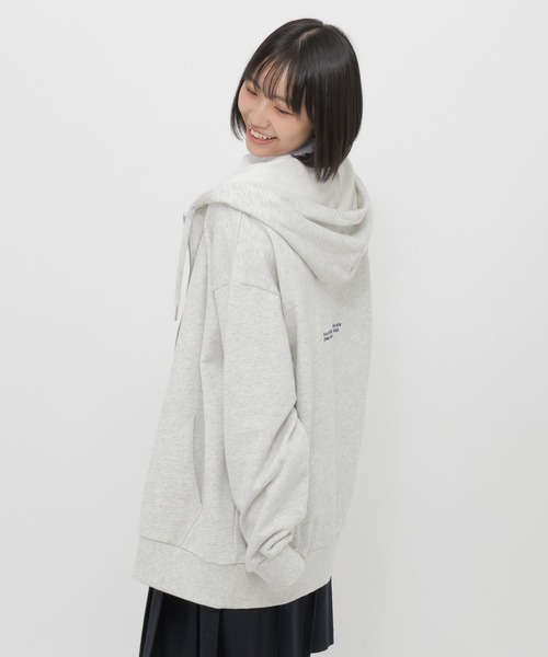 GLOBAL WORK（グローバルワーク）の「ポイント刺繍ダブルZIPパーカー/AND YUA ANY/629905（パーカー・キッズ・カーキ/ホワイト系その他/グレー系その他4・LARGE/MEDIUM）」の14枚目の写真