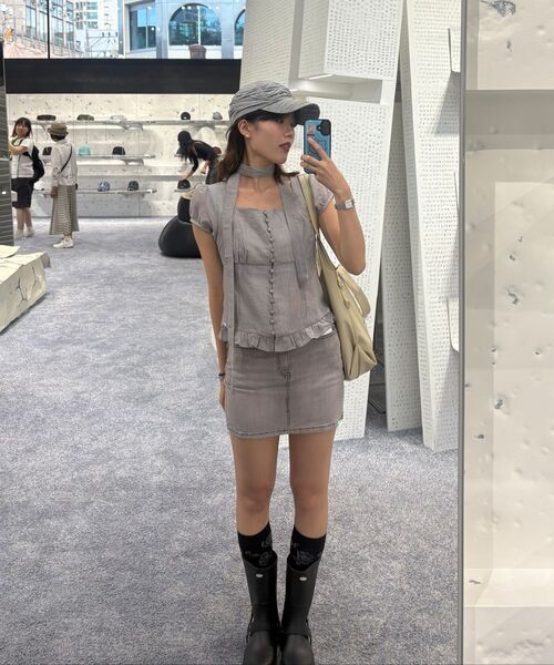 ILLIGO(イリゴ)の「リボンタイスクエアネックブラウスグレー(シャツ/ブラウス・レディース・その他・SMALL/MEDIUM)」の13枚目の写真