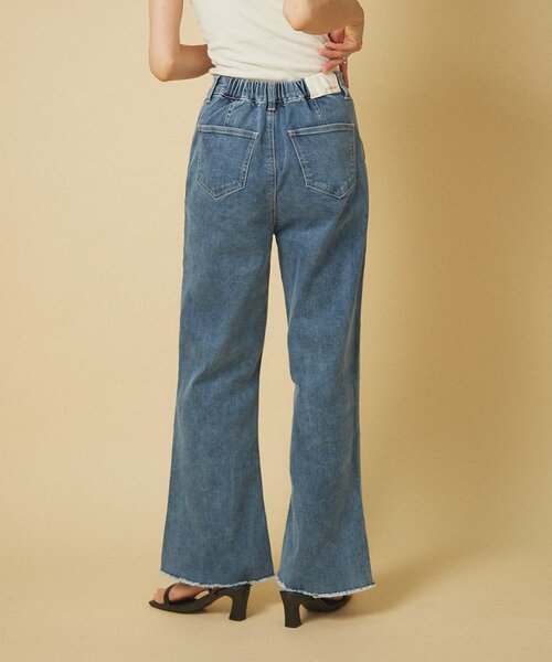 Remind me and forever(リマインドミーアンドフォーエバー)の「【nane】《サイズ展開有》ストレッチデニムフレアーパンツ(デニムパンツ・レディース・ワンウォッシュ/ブラック/その他/ケミカルウォッシュ・LARGE/MEDIUM)」の19枚目の写真