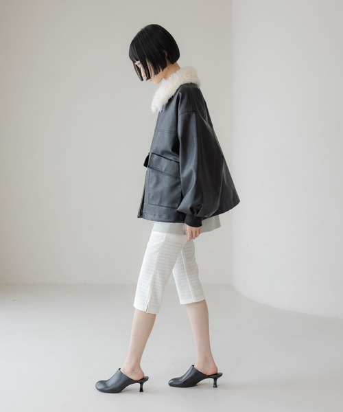 LOWRYS FARM（ローリーズファーム）の「カプリパンツ 653946（その他パンツ・レディース・ブラック/ホワイト・LONG/SHORT）」の11枚目の写真