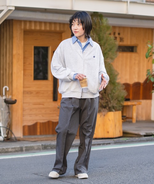 BEVERLY HILLS POLO CLUB(ビバリーヒルズポロクラブ)の「【BEVERLY HILLS POLO CLUB/ビバリーヒルズポロクラブ】【首元すっきり・体型カバー】ミニ裏毛 Vネックカーディガン ルーズシルエット 着痩せ(カーディガン/ボレロ・レディース・ライトグレー/ブラック/ライトグリーン・MEDIUM/LARGE)」の21枚目の写真