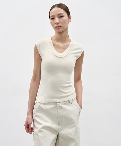 EIGHTHMONTH（エイスマンス）の「レイヤードライクノースリーブニットトップス EM26s037【EIGHTHMONTH】（Tシャツ/カットソー・レディース・アイボリー/グレー・S/M）」の4枚目の写真