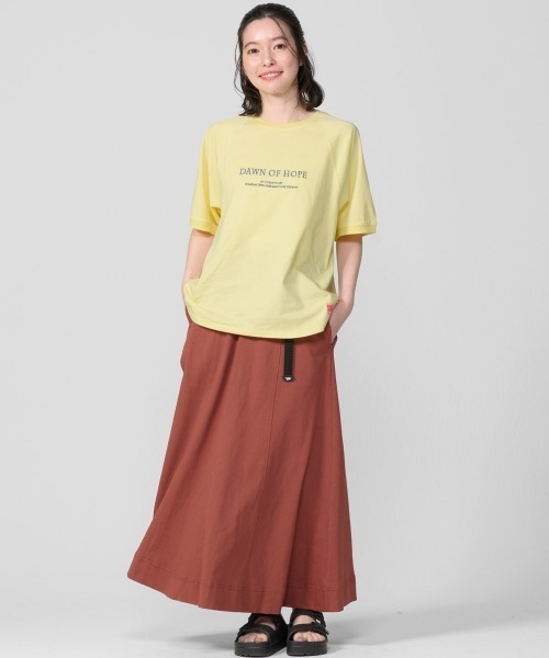 KRIFF MAYER Lady's Collection(クリフメイヤーレディースコレクション)の「【UVカット・接触冷感・吸水速乾】遮熱刺繍T(Tシャツ/カットソー・レディース・イエロー/ライトグレー/レッド/ブルーグリーン・SMALL/MEDIUM/LARGE)」の5枚目の写真