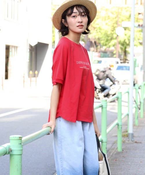 KRIFF MAYER Lady's Collection(クリフメイヤーレディースコレクション)の「【UVカット・接触冷感・吸水速乾】遮熱刺繍T(Tシャツ/カットソー・レディース・イエロー/ライトグレー/レッド/ブルーグリーン・SMALL/MEDIUM/LARGE)」の8枚目の写真