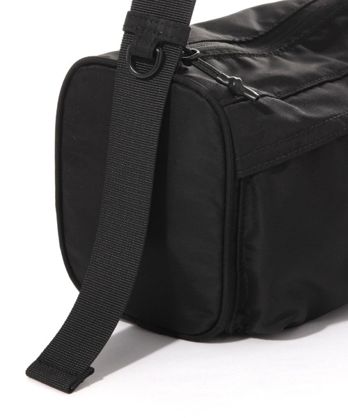 ALAND（エーランド）の「ALAND／ポケット横長ミニショルダーバッグ（ショルダーバッグ・レディース・ブラック/グレー・FREE）」の4枚目の写真