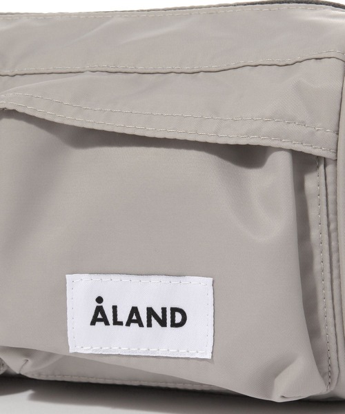 ALAND（エーランド）の「ALAND／ポケット横長ミニショルダーバッグ（ショルダーバッグ・レディース・ブラック/グレー・FREE）」の9枚目の写真