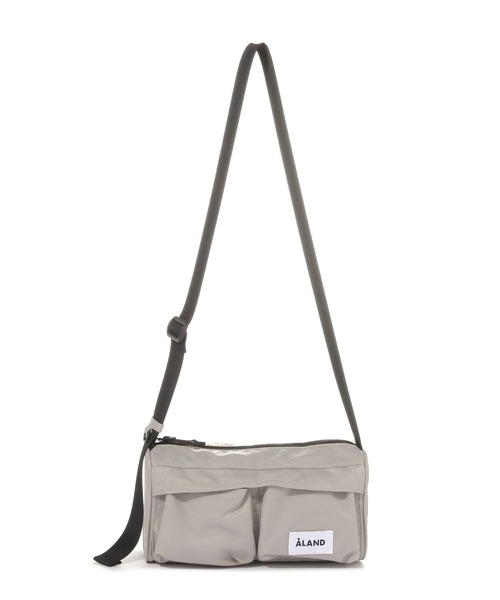 ALAND（エーランド）の「ALAND／ポケット横長ミニショルダーバッグ（ショルダーバッグ・レディース・ブラック/グレー・FREE）」の8枚目の写真