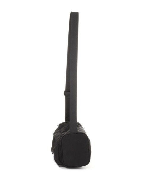 ALAND（エーランド）の「ALAND／ポケット横長ミニショルダーバッグ（ショルダーバッグ・レディース・ブラック/グレー・FREE）」の17枚目の写真