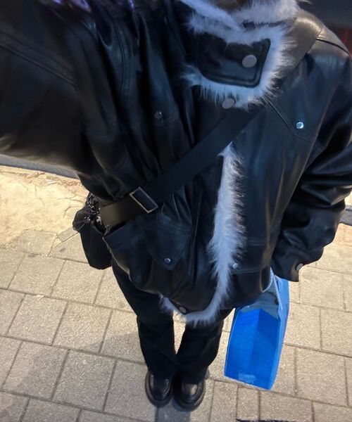 MIM the wardrobe(ミームザワードローブ)の「Youth Everywhere Bag_Black(メッセンジャーバッグ・レディース・その他・FREE)」の16枚目の写真