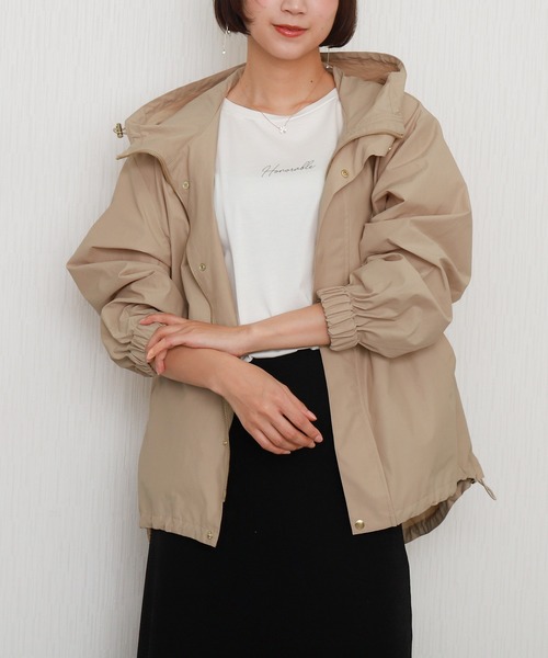 libelle more(リベル モア)の「【NC撥水加工】裾ドロストミドル丈ブルゾン マウンテンパーカー(マウンテンパーカー・レディース・モカ/ベージュ/アイボリー/ブラック/カーキ/ネイビー・M/L)」の8枚目の写真