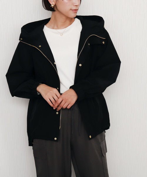 libelle more(リベル モア)の「【NC撥水加工】裾ドロストミドル丈ブルゾン マウンテンパーカー(マウンテンパーカー・レディース・モカ/ベージュ/アイボリー/ブラック/カーキ/ネイビー・M/L)」の17枚目の写真