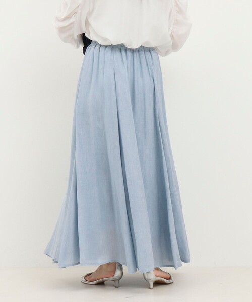 MICO COULIER（ミコクリエ）の「シアーデニムパネルフレアスカート（スカート・レディース・ネイビー/サックスブルー・38/36）」の6枚目の写真