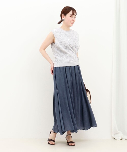 MICO COULIER（ミコクリエ）の「シアーデニムパネルフレアスカート（スカート・レディース・ネイビー/サックスブルー・38/36）」の10枚目の写真