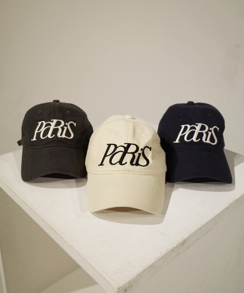 Reurie'（レウリィ）の「PARISロゴエンブロイダリーキャップ (chihiro select) / 刺繍 英字ロゴ カジュアル シンプル ノームコア 韓国 配色（キャップ・レディース・ネイビー/ベージュ/ダークグレー・FREE）」の14枚目の写真