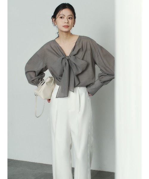 anuans(アニュアンス)の「レーストリムタックパンツ(その他パンツ・レディース・ホワイト/ネイビー/ブラック・SMALL/MEDIUM)」の22枚目の写真