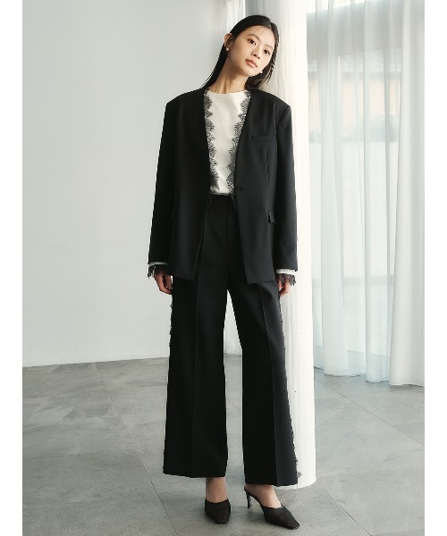 anuans(アニュアンス)の「レーストリムタックパンツ(その他パンツ・レディース・ホワイト/ネイビー/ブラック・SMALL/MEDIUM)」の12枚目の写真