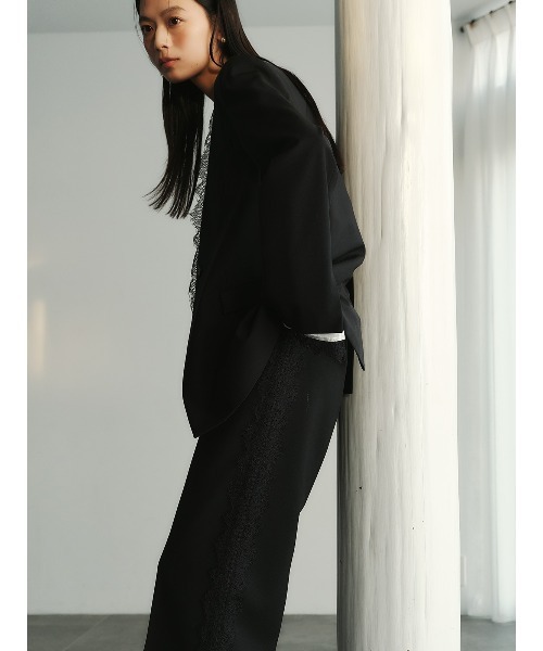 anuans(アニュアンス)の「レーストリムタックパンツ(その他パンツ・レディース・ホワイト/ネイビー/ブラック・SMALL/MEDIUM)」の15枚目の写真