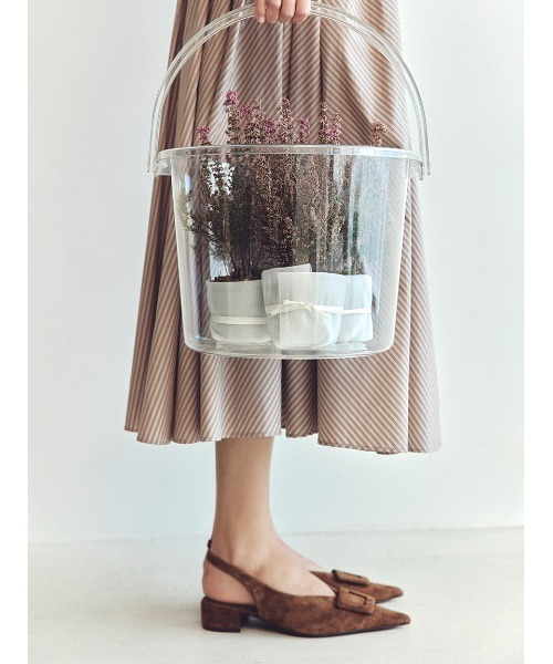 Mila Owen（ミラオーウェン）の「バックル付きラムレザースリングパンプス（パンプス・レディース・モカ/レッド/ブラック/ブルー・36/37/38）」の5枚目の写真