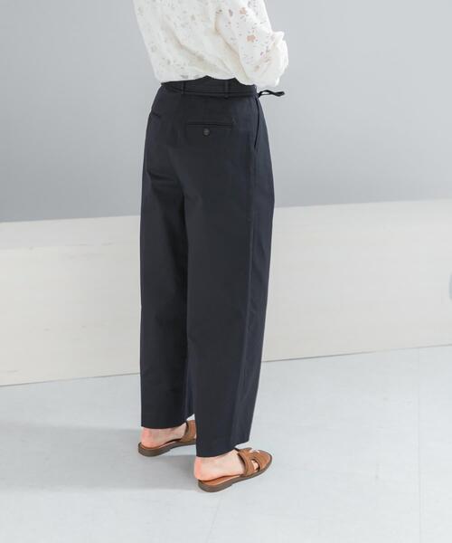 URBAN RESEARCH ROSSO WOMEN（アーバンリサーチ　ロッソ）の「ラップデザインパンツ（その他パンツ・レディース・ホワイト/ネイビー・36/38）」の12枚目の写真