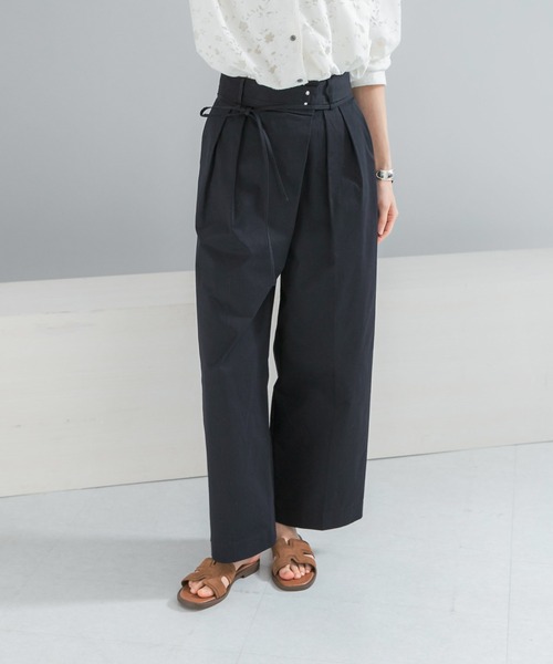 URBAN RESEARCH ROSSO WOMEN(アーバンリサーチ ロッソ)の「ラップデザインパンツ(その他パンツ・レディース・ホワイト/ネイビー・36/38)」の20枚目の写真