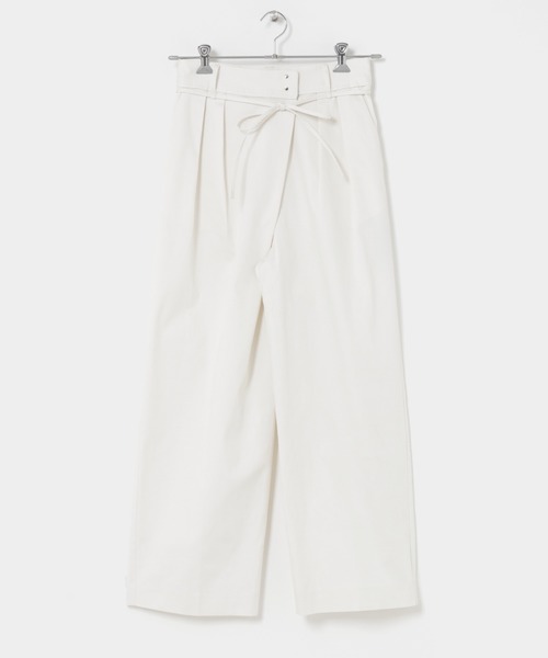 URBAN RESEARCH ROSSO WOMEN(アーバンリサーチ ロッソ)の「ラップデザインパンツ(その他パンツ・レディース・ホワイト/ネイビー・36/38)」の9枚目の写真