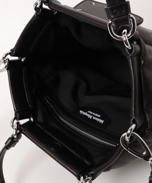 Maison Margiela（メゾンマルジェラ）の「Maison Margiela GLAM SLAM SHOPPING SMALL（ハンドバッグ・レディース・ブラック・FREE）」の4枚目の写真