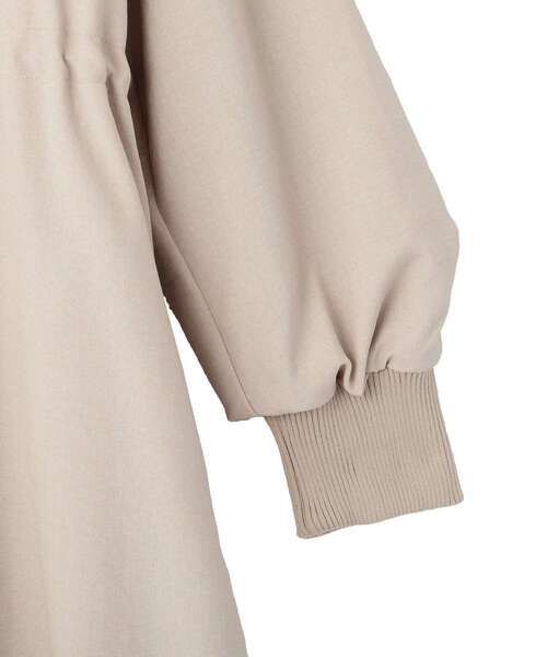 YECCA VECCA（イェッカヴェッカ）の「ノーカラーラペルロングコート（ノーカラーコート・レディース・グレイッシュベージュ/サックスブルー/ネイビー・FREE）」の12枚目の写真