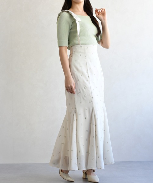 31 Sons de mode(トランテアン ソン ドゥ モード)の「2026春夏新作 ショルダーリボンニット(ニット/セーター・レディース・オフホワイト/イエロー/ネイビー/グリーン・フリ-)」の5枚目の写真