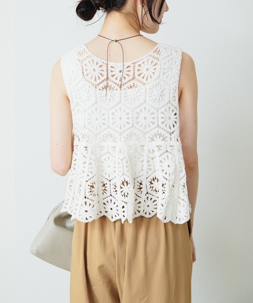PUAL CE CIN（ピュアルセシン）の「かぎ針編み風ビスチェ（ベスト・レディース・チャコールグレー/オフホワイト・FREE）」の5枚目の写真