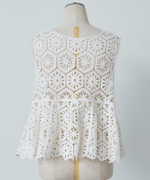 PUAL CE CIN（ピュアルセシン）の「かぎ針編み風ビスチェ（ベスト・レディース・チャコールグレー/オフホワイト・FREE）」の20枚目の写真