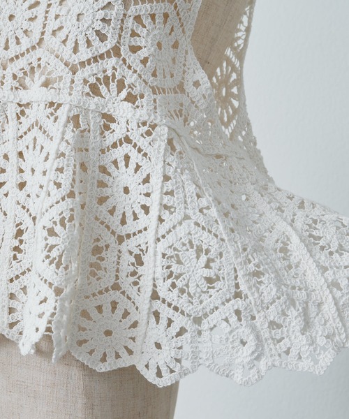 PUAL CE CIN（ピュアルセシン）の「かぎ針編み風ビスチェ（ベスト・レディース・チャコールグレー/オフホワイト・FREE）」の22枚目の写真