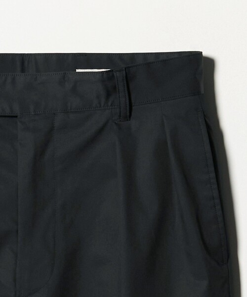 UNITED ARROWS(ユナイテッドアローズ)の「スムース タイプライター 2プリーツ リラックス トラウザース(スラックス・メンズ・ベージュ/ブラック/ダークブラウン・M/S/XL/L)」の21枚目の写真