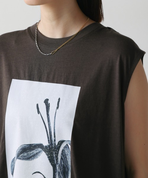 Bou Jeloud(ブージュルード)の「異素材プリントチュニック(Tシャツ/カットソー・レディース・チャコールグレー/カーキ・FREE)」の18枚目の写真
