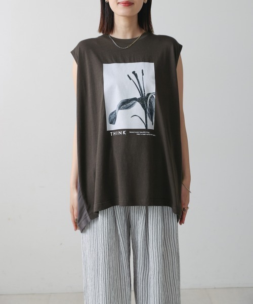 Bou Jeloud(ブージュルード)の「異素材プリントチュニック(Tシャツ/カットソー・レディース・チャコールグレー/カーキ・FREE)」の22枚目の写真