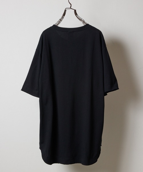 NUMBER (N)INE(ナンバーナイン)の「PREMIUM COTTON CURVED HEM POCKET T-SHIRT / プレミアム コットン カーブド ヘム ワンポイント ロゴ刺繍 クルーネック ポケット Tシャツ(Tシャツ/カットソー・メンズ・グレー/オリーブ/ブラック/ホワイト・4/3/2)」の16枚目の写真