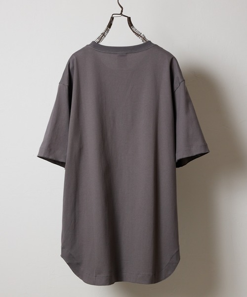NUMBER (N)INE(ナンバーナイン)の「PREMIUM COTTON CURVED HEM POCKET T-SHIRT / プレミアム コットン カーブド ヘム ワンポイント ロゴ刺繍 クルーネック ポケット Tシャツ(Tシャツ/カットソー・メンズ・グレー/オリーブ/ブラック/ホワイト・4/3/2)」の22枚目の写真