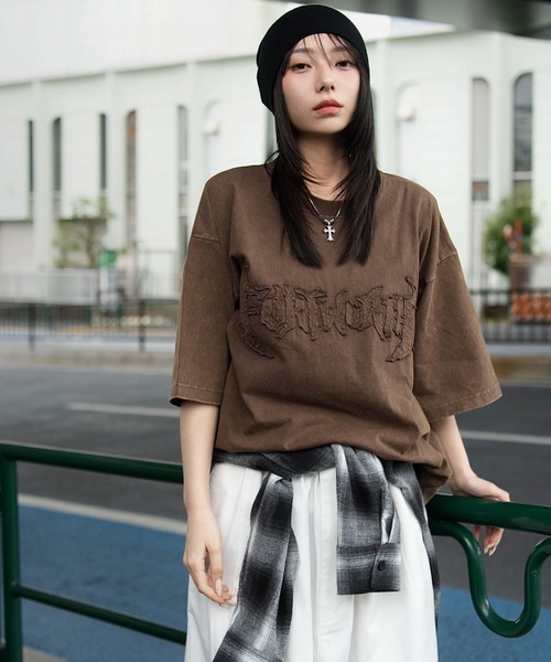 WEGO(ウィゴー)の「WEGO/【26年春夏新作】ブリーチダメージアップリケT(Tシャツ/カットソー・メンズ・ピンク/ブラウン/ブラック系その他/グレー/その他1/ネイビー・MEDIUM/LARGE)」の4枚目の写真