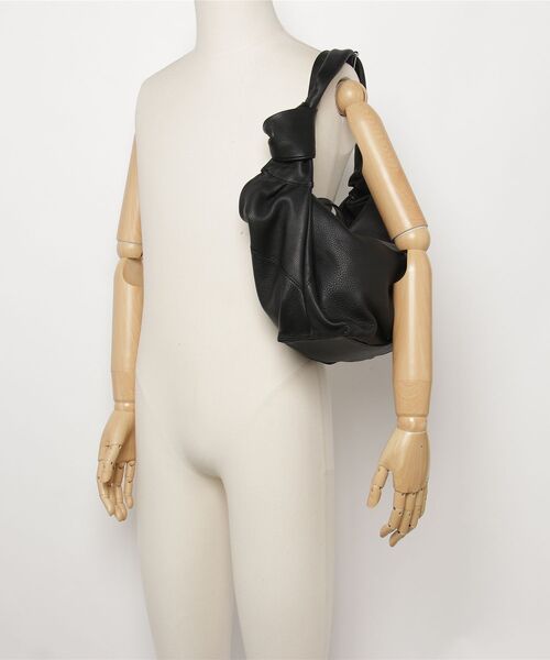 ROYAL FLASH（ロイヤルフラッシュ）の「＠ＣＤＹ　ＴＯＴＥ（トートバッグ・レディース・ブラック・F）」の2枚目の写真