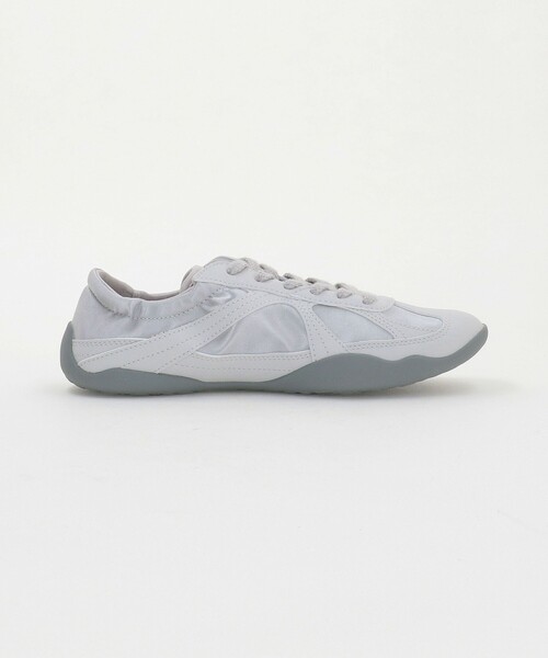 FILA(フィラ)の「<FILA>GLIO スニーカー(スニーカー・レディース・ナチュラル/シルバー・24.5cm/24cm/23.5cm/23cm/25cm)」の15枚目の写真