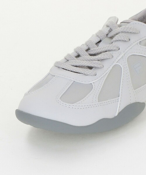 FILA(フィラ)の「<FILA>GLIO スニーカー(スニーカー・レディース・ナチュラル/シルバー・24.5cm/24cm/23.5cm/23cm/25cm)」の19枚目の写真
