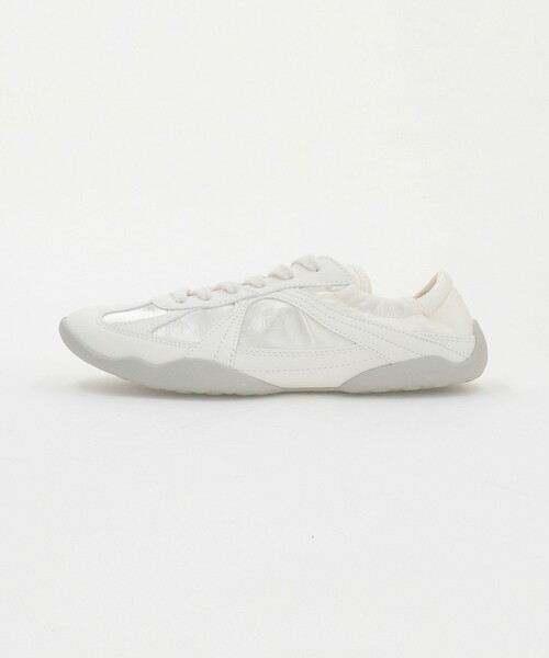 FILA(フィラ)の「<FILA>GLIO スニーカー(スニーカー・レディース・ナチュラル/シルバー・24.5cm/24cm/23.5cm/23cm/25cm)」の21枚目の写真