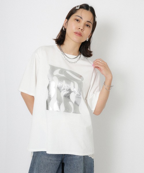 Floran(フローラン)の「【接触冷感】アートニュアンスロゴTシャツ(Tシャツ/カットソー・レディース・シルバー/ブルー/ブラック・FREE)」の13枚目の写真