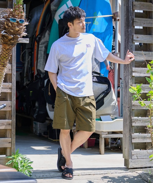 Sunny Smith(サニースミス)の「SURF CLUB 両面刺繍Tシャツ(Tシャツ/カットソー・メンズ・アッシュグレー/スミクロ/ホワイト・MEDIUM/LARGE)」の13枚目の写真