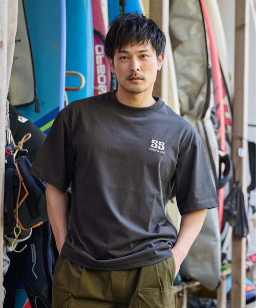 Sunny Smith(サニースミス)の「SURF CLUB 両面刺繍Tシャツ(Tシャツ/カットソー・メンズ・アッシュグレー/スミクロ/ホワイト・MEDIUM/LARGE)」の18枚目の写真