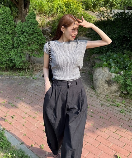 FAVORITO(ファヴォリート)の「バックリボンニットトップス(ニット/セーター・レディース・ブラック/グレー・F)」の20枚目の写真