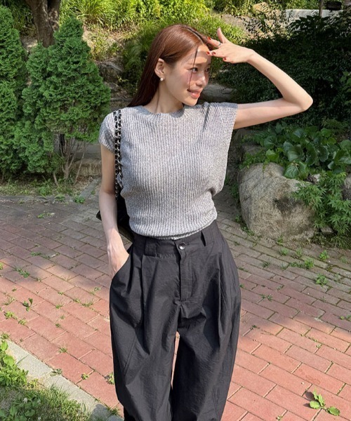 FAVORITO(ファヴォリート)の「バックリボンニットトップス(ニット/セーター・レディース・ブラック/グレー・F)」の19枚目の写真